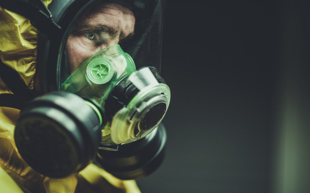 Dinas Damkar Jepara Tangani Pohon Tumbang di Kantor Walikota